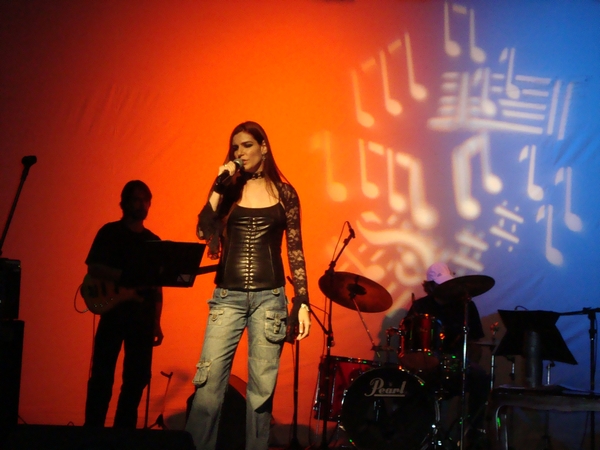 Bia Kaipper em registro 19 do acervo musical
