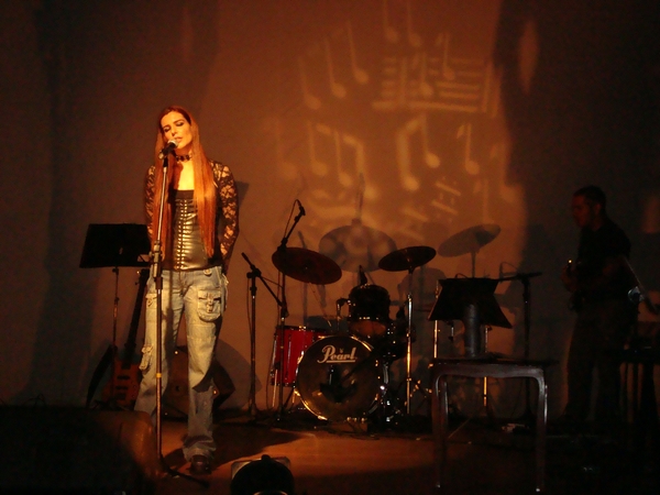 Bia Kaipper em registro 27 do acervo musical